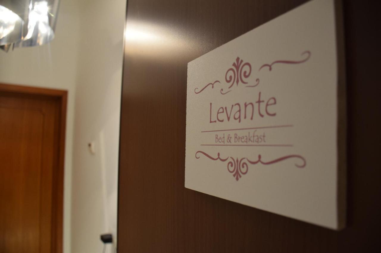 Levante 마리나 디 카라라 외부 사진